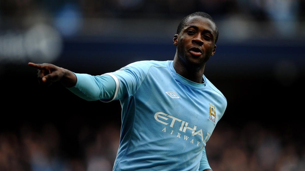 Yaya Touré jugó en el Manchester City de la Premier League.