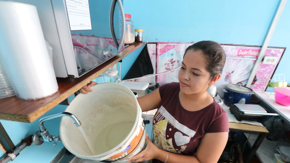 Hecho. La medida cubre el pago de marzo y abril de este año. 



Agencia (ag-extra)