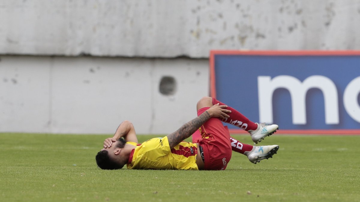 Debido a que los jugadores han estado mucho tiempo parados, por la pandemia, las lesiones podrían ser comunes en la vuelta al fútbol.