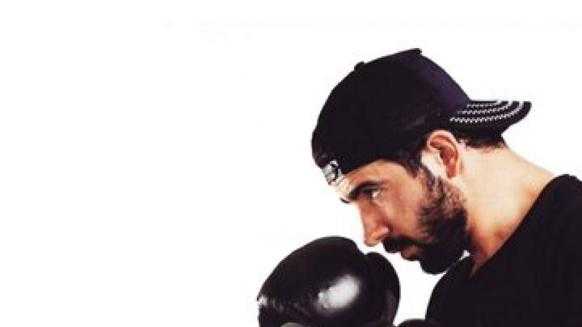 El boxeador acusado del asesinado es Selim Ahmet Kemaloglu, un turco de 26 años.