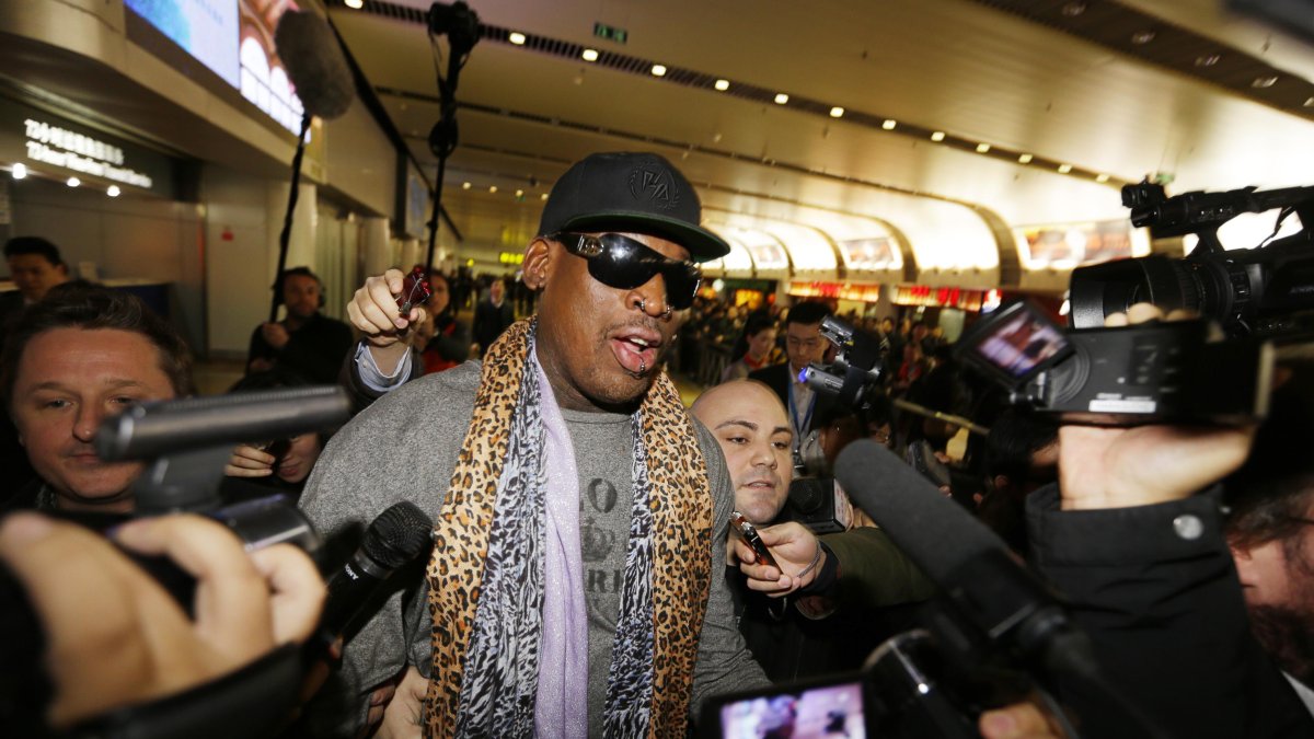 El extravagante Dennis Rodman contó una curiosa anécdota que le ocasionó su agitada fiesta.