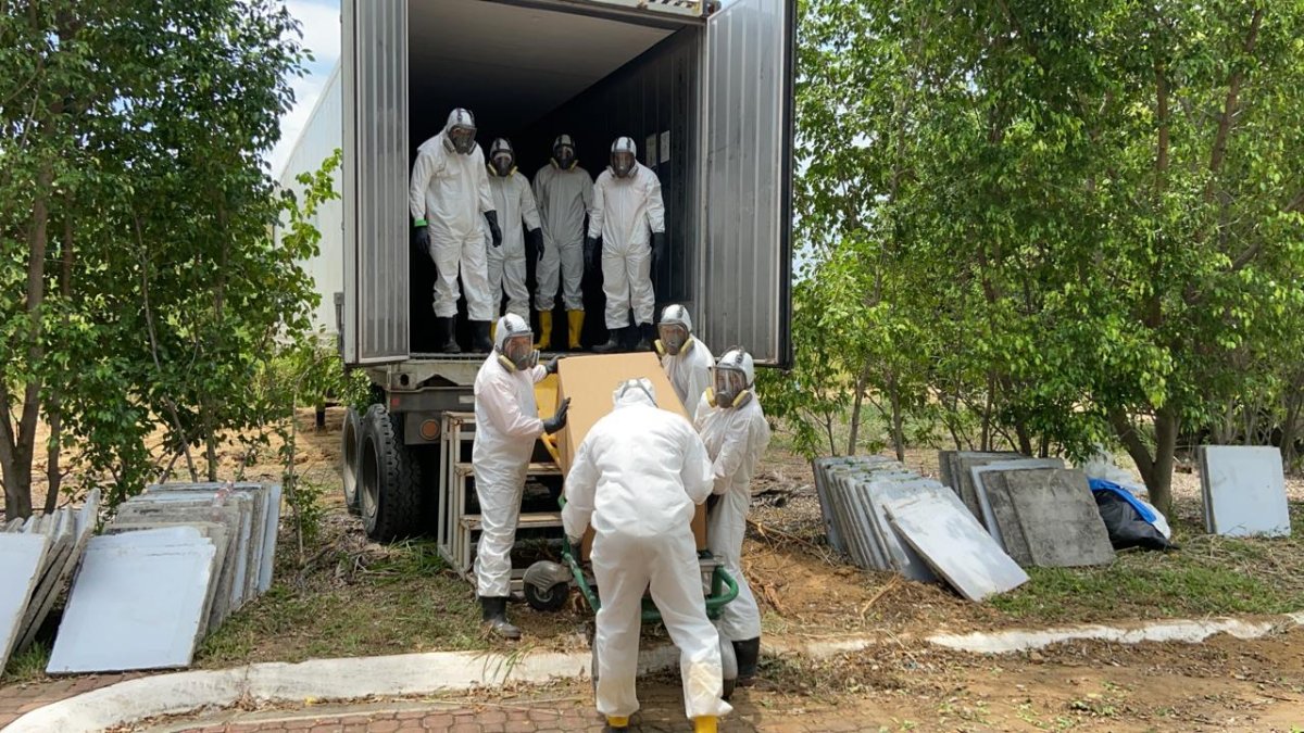 Los cadáveres por identificar pasan por tres pasos de verificación.