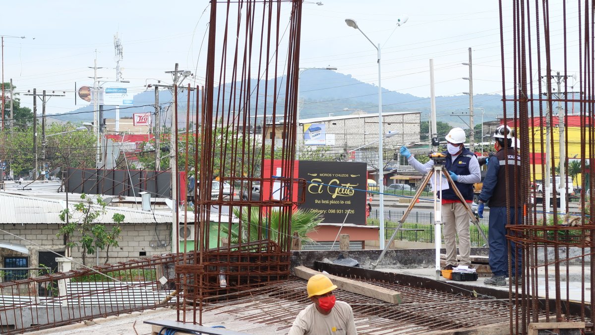 Construcción. El sector busca reactivarse con reglas más claras y mejores condiciones técnicas, económicas y legales.