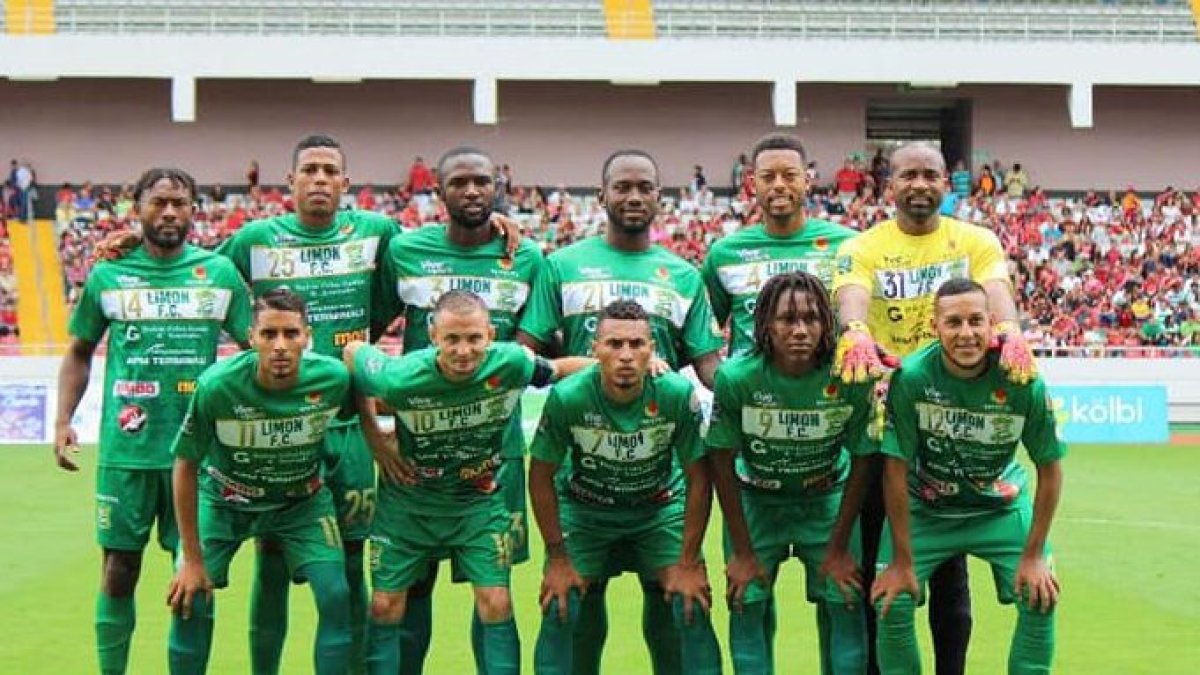 El Limón FC tendrá que buscar otro estadio para jugar por irrespetar los protocolos de seguridad durante la pandemia.