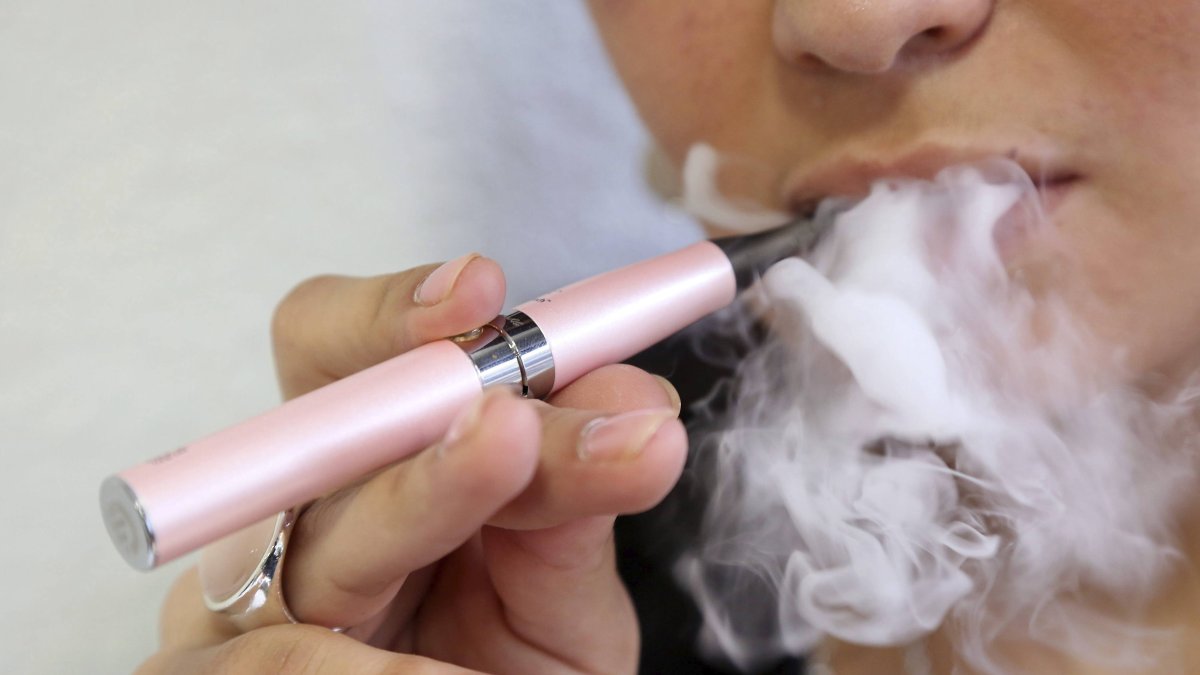 Para el estudio, secuenciaron el genoma de las bacterias de la placa dental para identificar no solo los tipos de microbios que viven en la boca, sino también sus funciones.