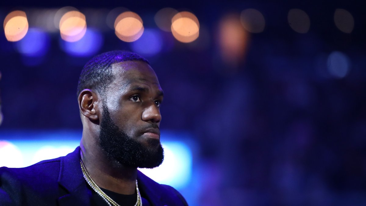 LeBron James, basquetblista de los Lakers, siempre se ja identificado con las causas sociales.