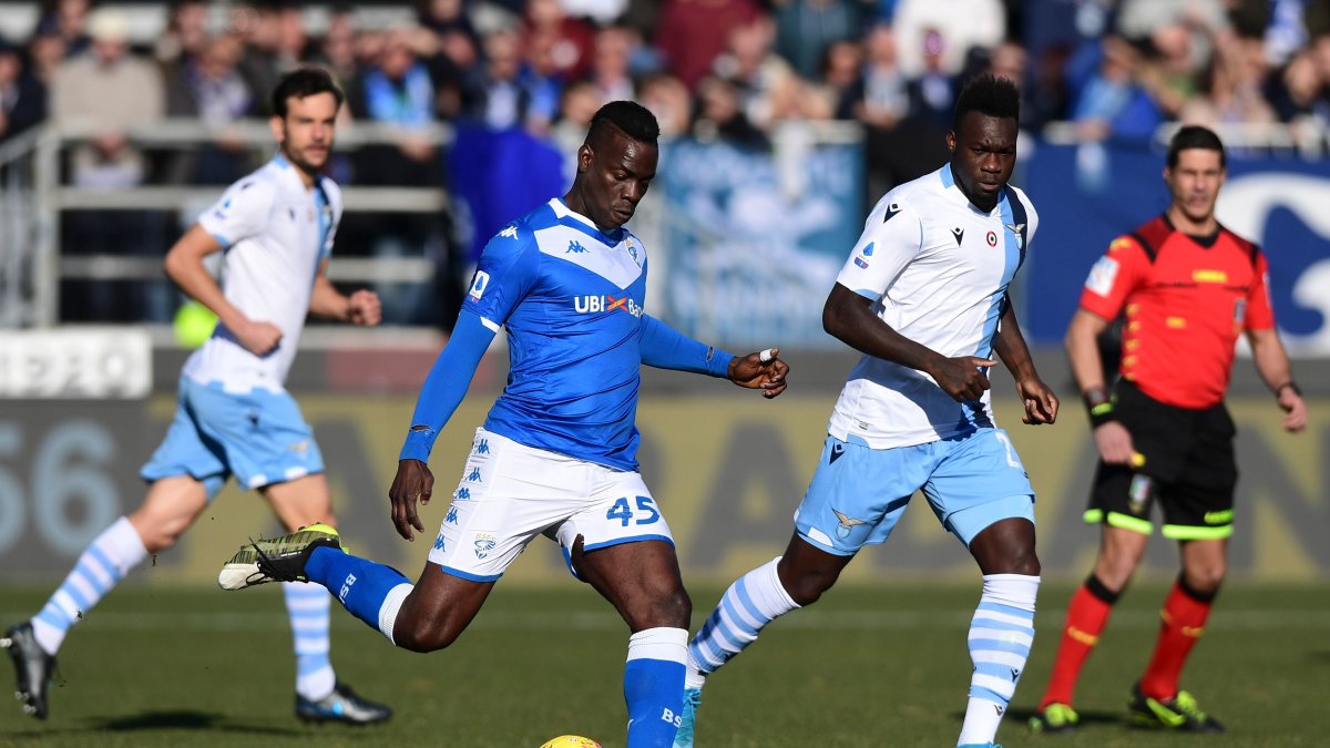 Mario Balotelli estaría cerca de salir del Brescia, de Italia.