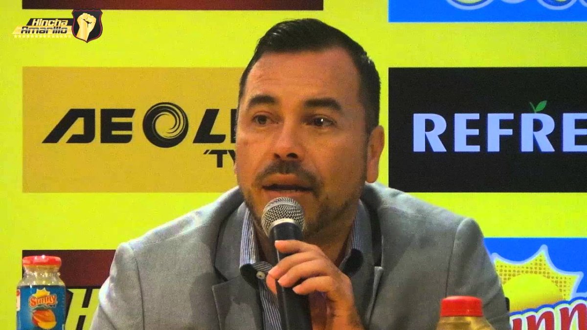 Juan Alfredo Cuentas reiteró que la dirigencia anterior recibió el club sin respaldo legal de muchas deudas que luego se conocieron.