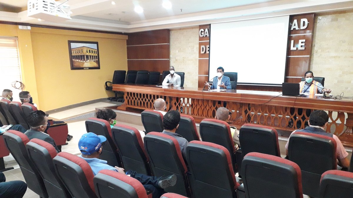 El alcalde Wilson Cañizares dijo que desde que están en semáforo amarillo la colaboración de la ciudadanía ha sido fundamental para que no haya rebotes del COVID-19.