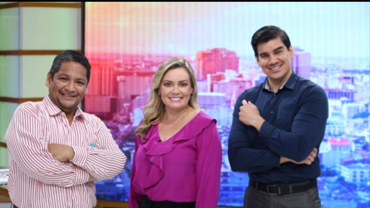 Con Carlos Julio Gurumendi e Isaac Delgado.