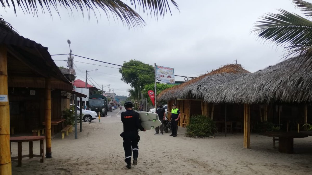 Hecho. Las tablas fueron decomisadas por las autoridades este 1 de junio en dos comunas de Santa Elena.