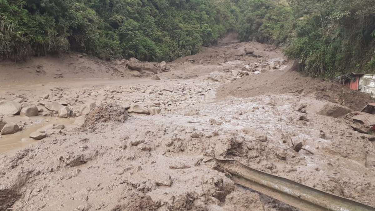 Las familias afectadas permanecen con vecinos acogientes, aseveró la funcionaria.