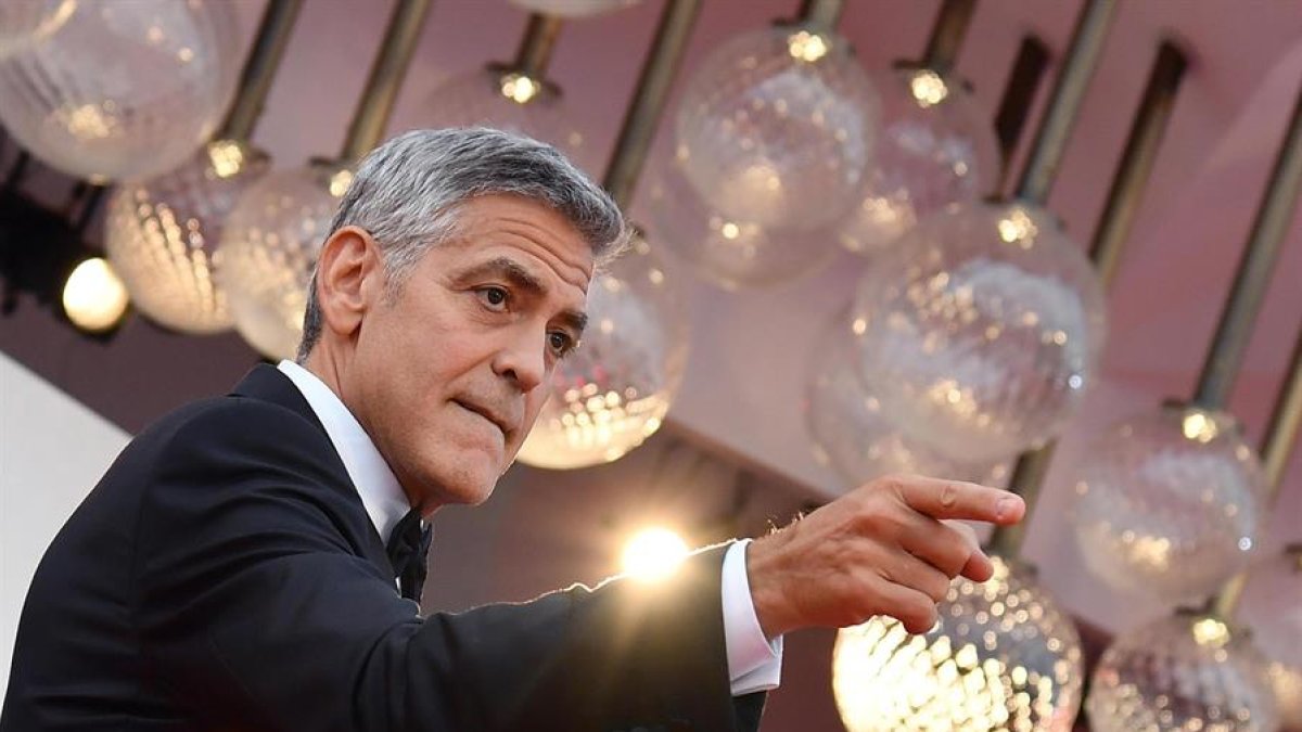 George Clooney pone el dedo en la llaga a propósito del homicidio de George Floyd.