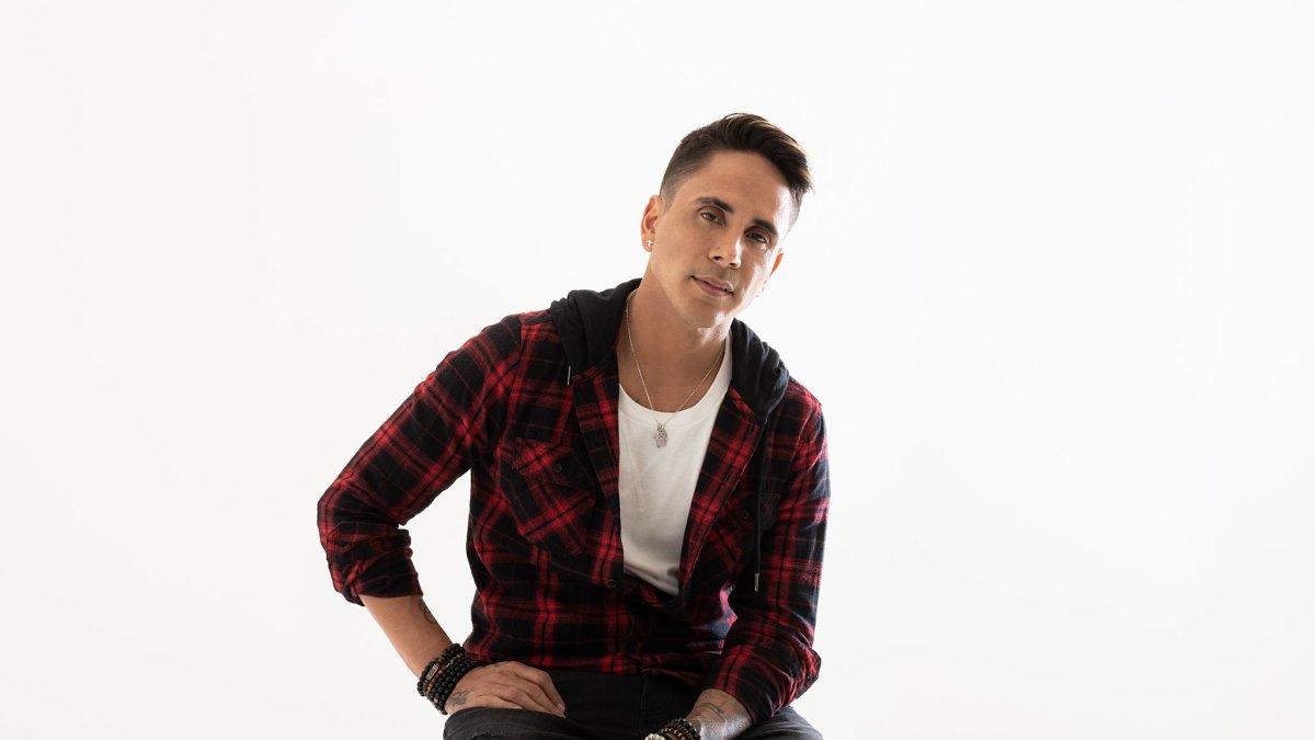 'El disco para mamá', que incluye siete covers y cinco temas de su autoría, fue lanzado el pasado mes de mayo.