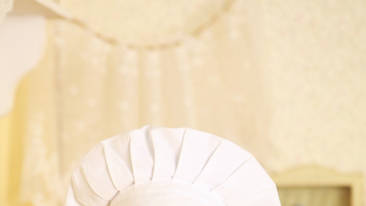 Si el pequeño come solo debes poner atención a los alimentos que más le agrada.