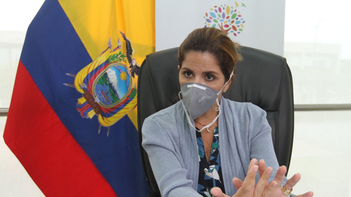 Andrea Sotomayor, Secretaria del Deporte, aclaró varios puntos de irregularidad que se le señalaban a la cartera de estado a su cargo.