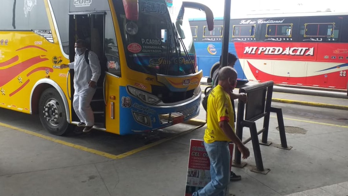 Medida. Tras varios meses inactivos, los buses intraprovinciales reanudaron sus recorridos