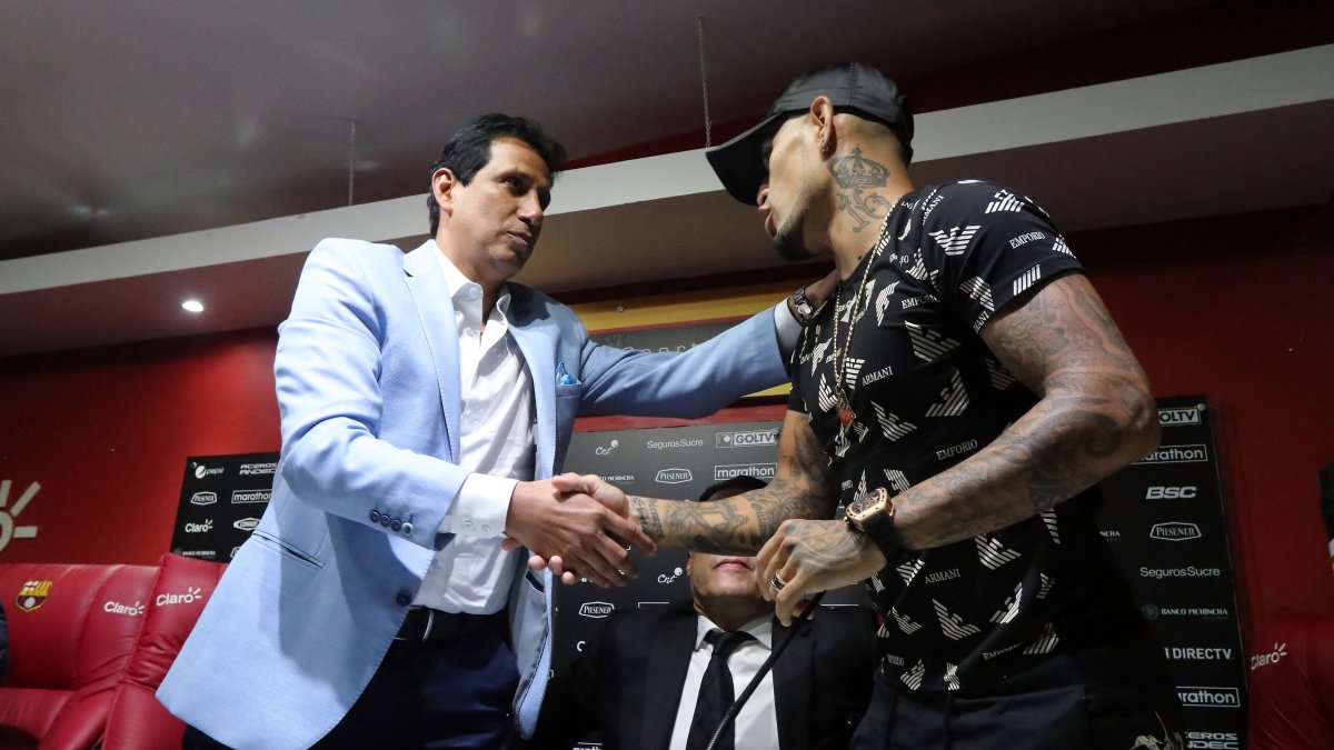 José Francisco Cevallos (i) fue presidente de Barcelona desde octubre de 2015 a diciembre de 2019.



Agencia (ag-extra)