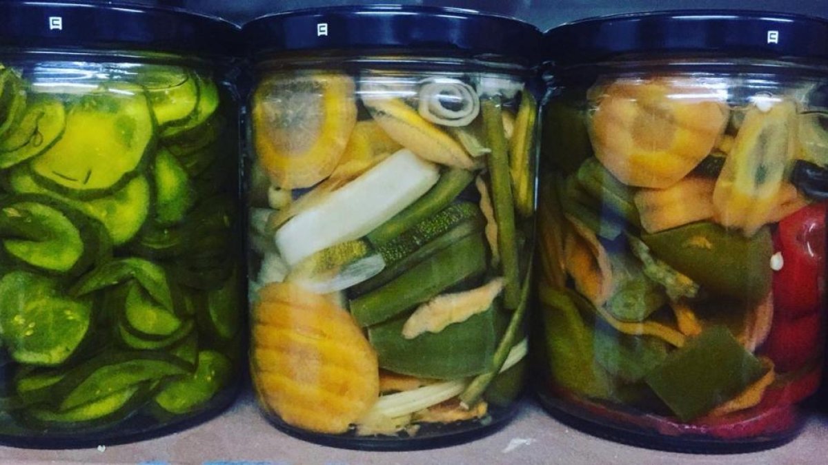 Conservas Laurelis cuenta con una pequeña fábrica en Quito.