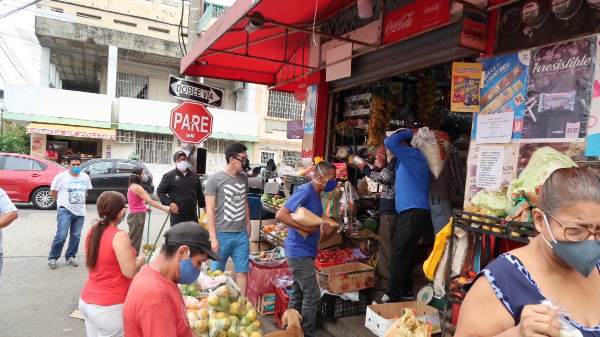 Comunidad. Para los consultados, cualquier negocio que se encuentre en el barrio sirve de punto de encuentro  para las familias. Allí, concuerdan, es donde está el corazón del vecindario.