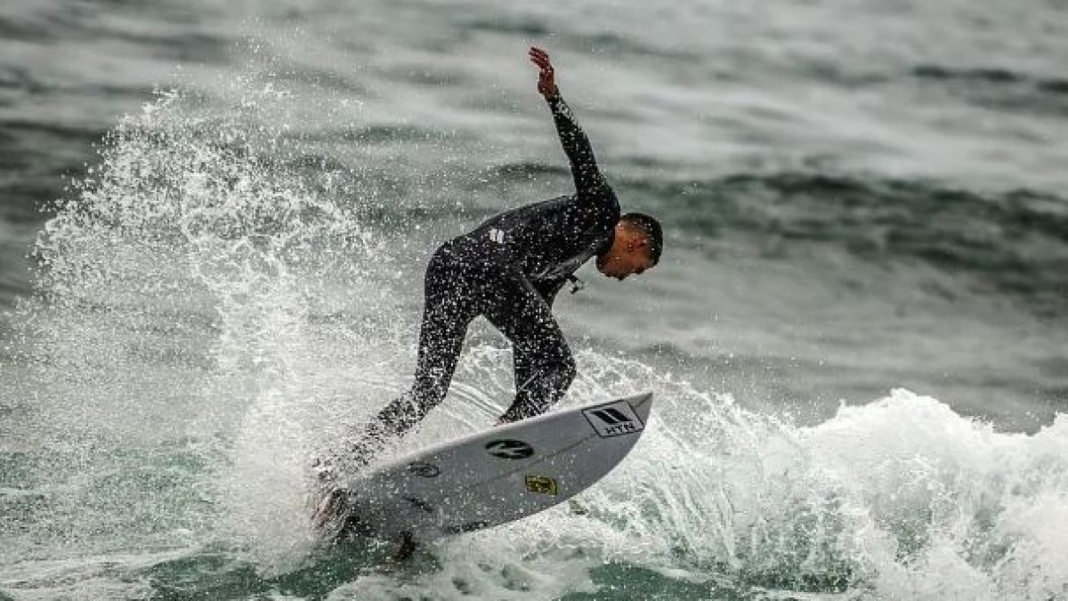 La atención se concentra en Lima, donde hay gran número de surfistas y se encuentran algunas de las principales playas para practicar ese deporte acuático.