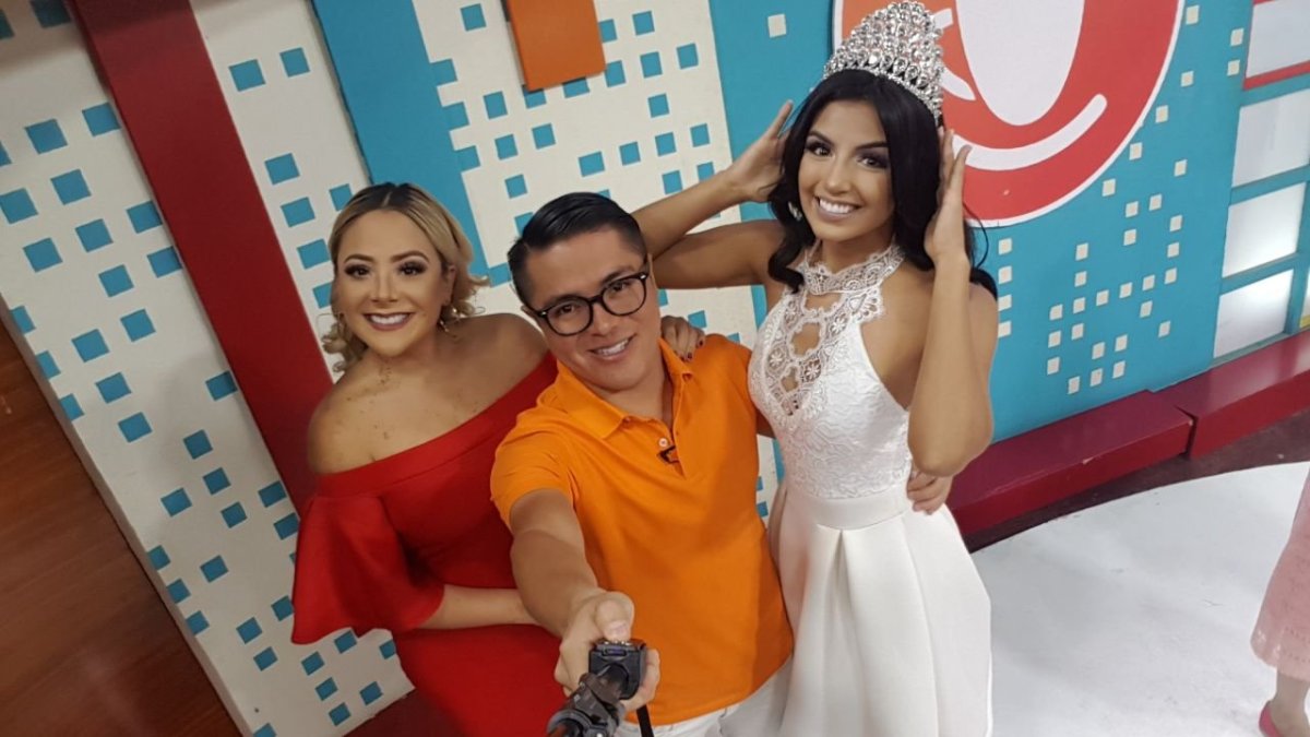 Cinthya con Mauricio Altamirano en RTS.