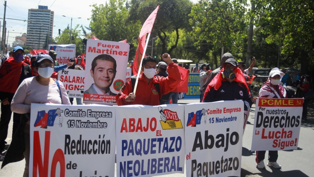 Protesta. Sectores de trabajadores realizaron varias protestas en contra de la ley y las medidas económicas