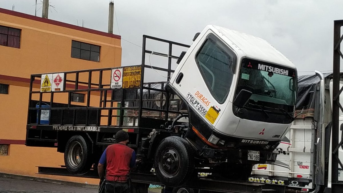 Hasta el momento se han logrado recuperar todos los vehículos, aunque vacíos de cilindros de gas.