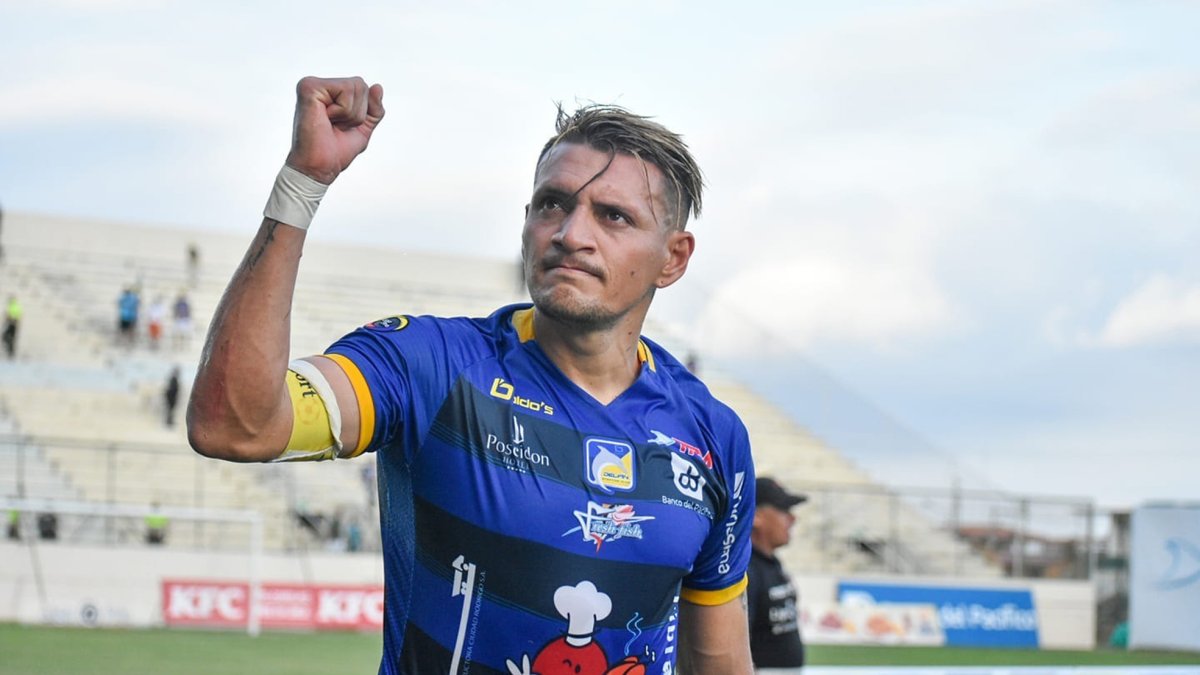 Carlos Garcés, delantero de Delfín, es un viejo anhelo de Barcelona.