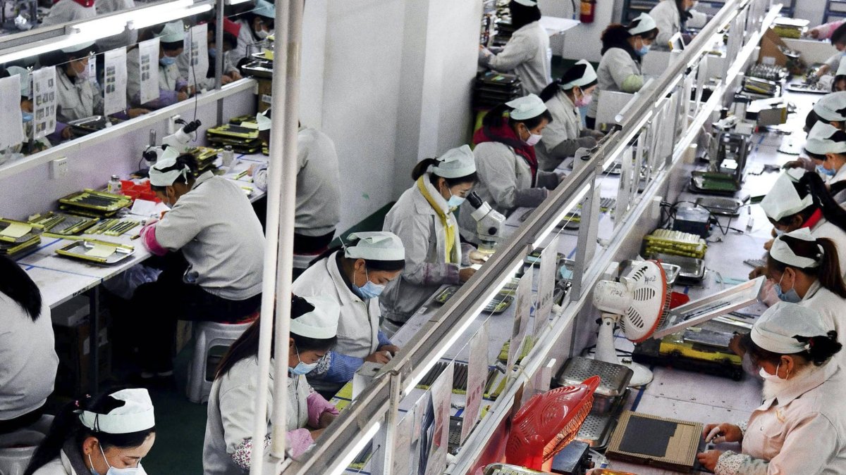 Según datos del INEC, hasta el año pasado, solo el 38,8 % de los trabajadores contaban con empleo pleno en el país.