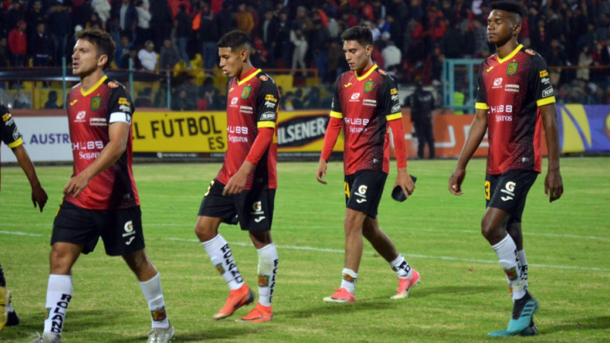 En las últimas temporadas Deportivo Cuenca ha enfrentado una gran crisis económica. En 2020 se ahondó por el coronavirus.