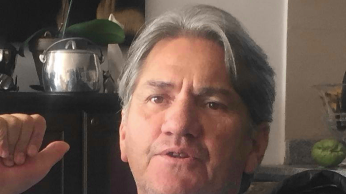 Ricardo Ruperti, dueño del terreno en el que se construye el hospital de Bahía de Caráquez.