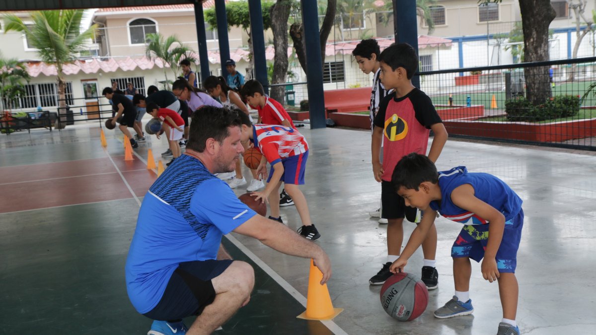La escuela Caballito Zeballos adopatará todas las medidas de bioseguridad necesaria cuando llegue el momento de volver a la cancha.

Agencia (ag-extra)