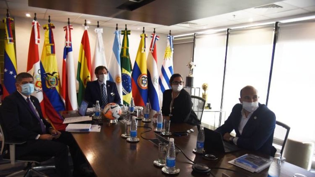 El Consejo de la Conmebol se reunió de forma virtual para aprobar el protocolo de retorno seguro de las competencias.
