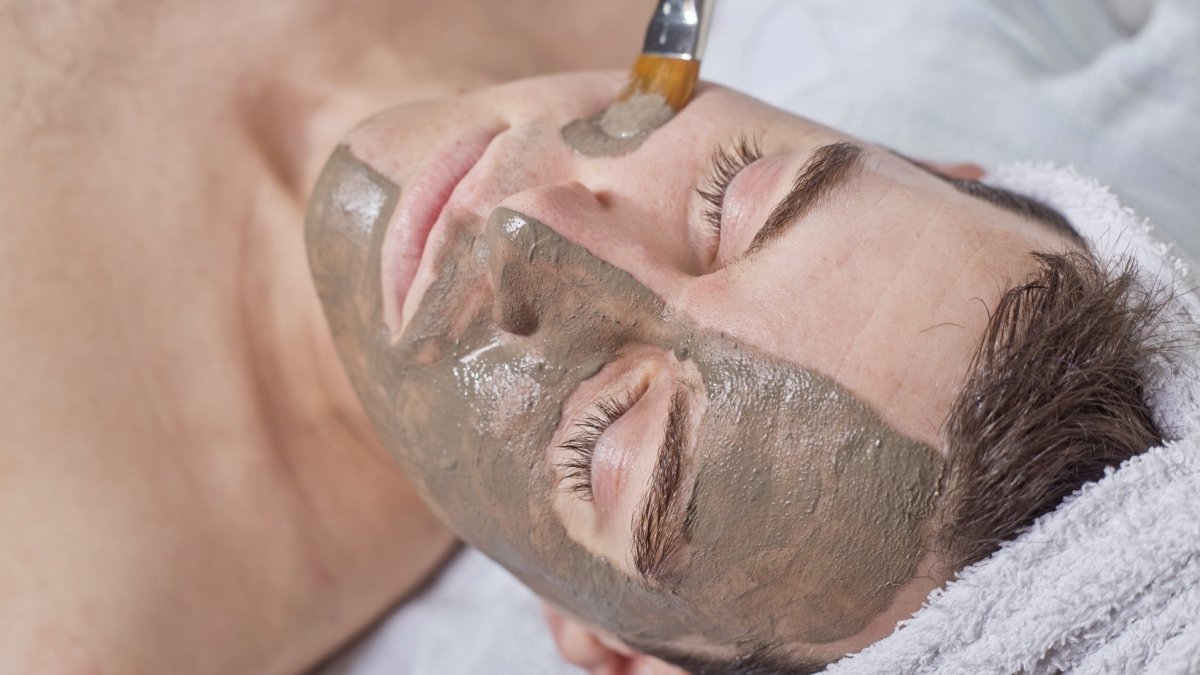 No solo durante el Día del Padre. Consentirlo en casa es siempre un buen regalo.