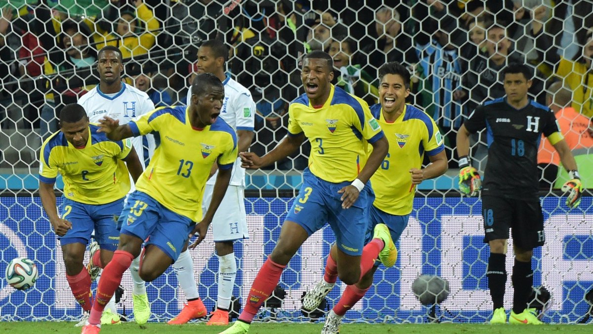 Enner Valencia fue autor de los dos goles con los que Ecuador derrotó (2-1) a Honduras, en el Mundial de Brasil 2014. 