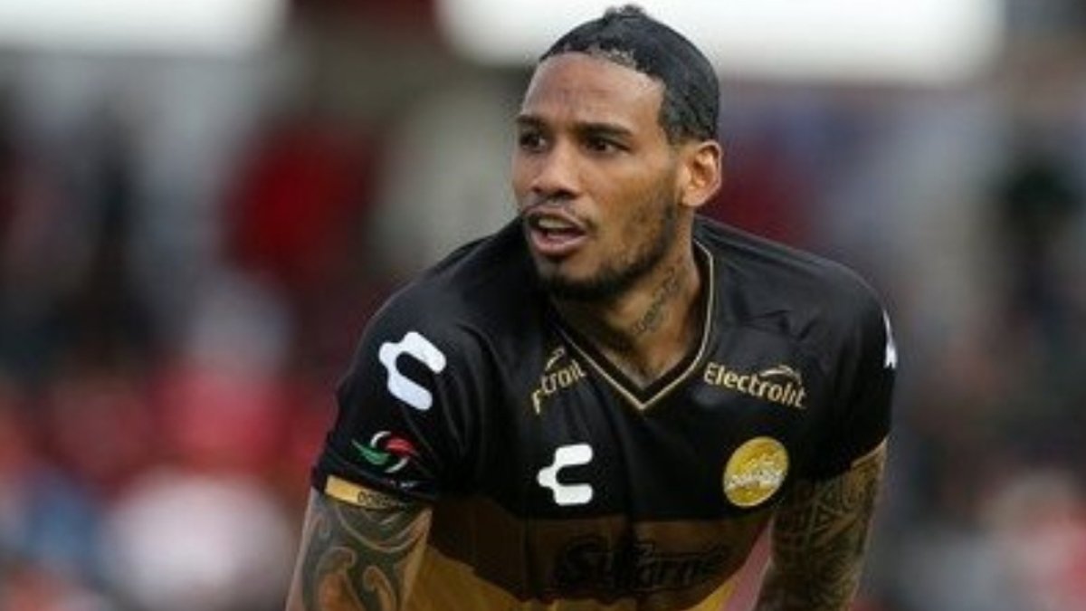 Vinicio Angulo sería el nuevo refuerzo de Delfín para lo que resta de la temporada.