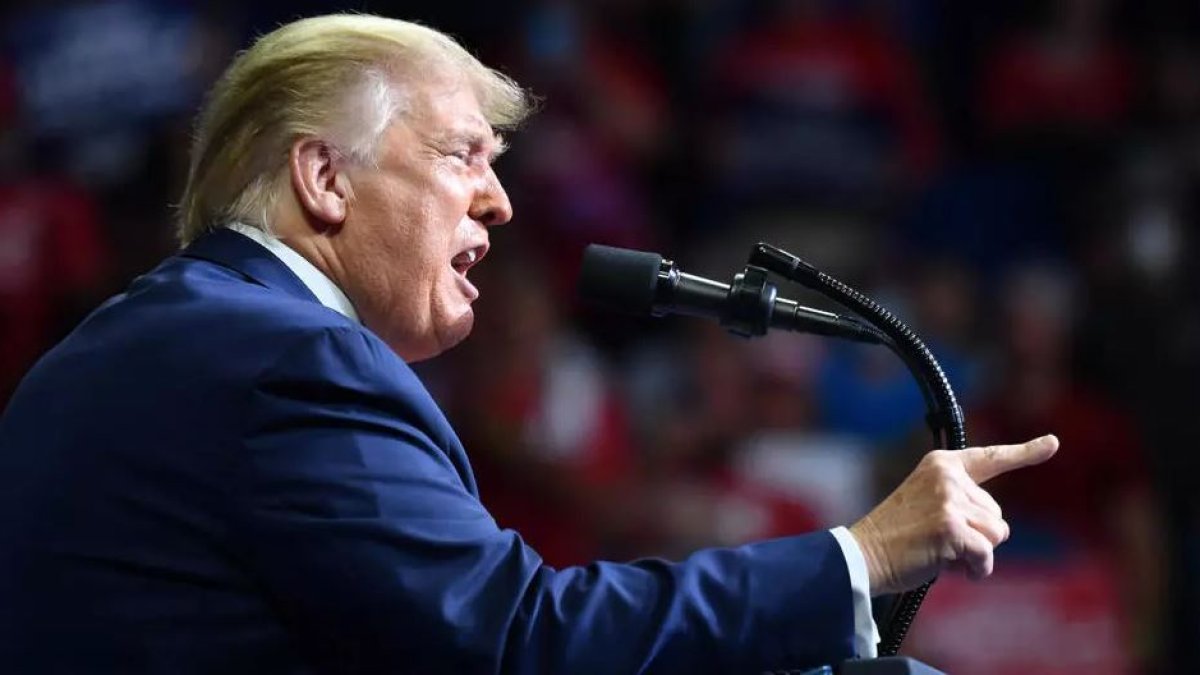 Desde que se desató la crisis sanitaria 45,7 millones de personas han solicitado los subsidios semanales por desempleo en Estados Unidos.