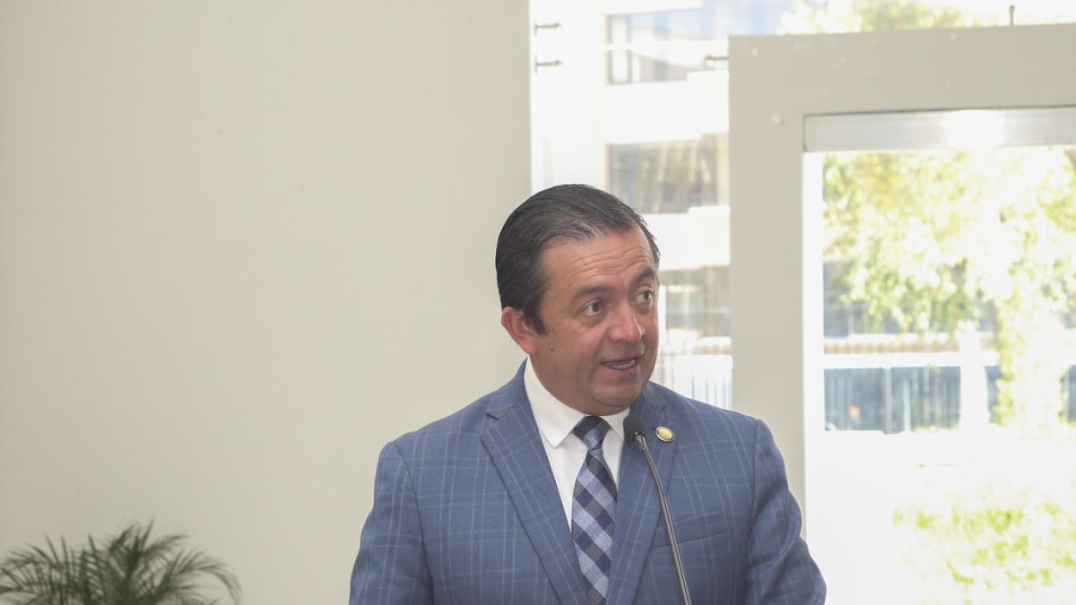 Fabricio Villamar, asambleísta.