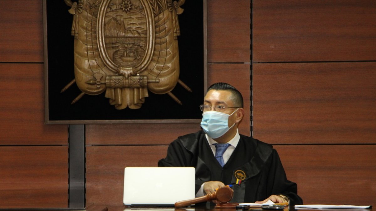 El juez Iván Saquicela ratificó la prisión dictada para Daniel Mendoza.