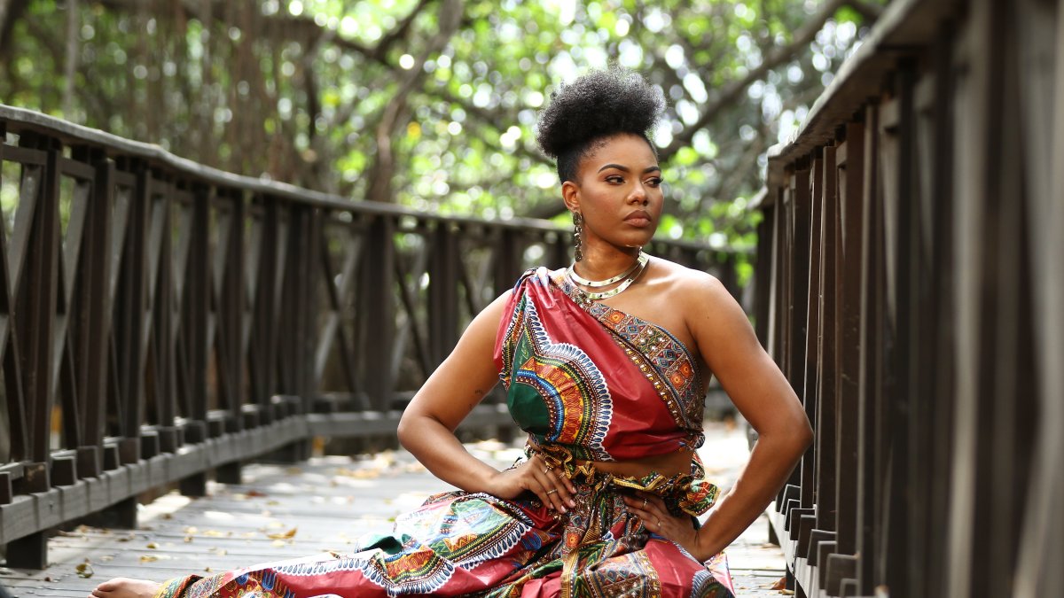 Tiene 27 años, pareja de Michael Ochoa y madre de dos niños.