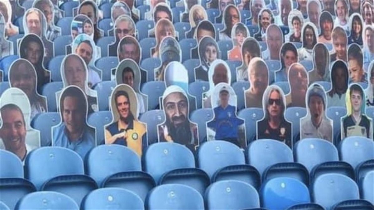 La fotografía de Osama Bin Laden aparecía en le estadio del Leeds United.