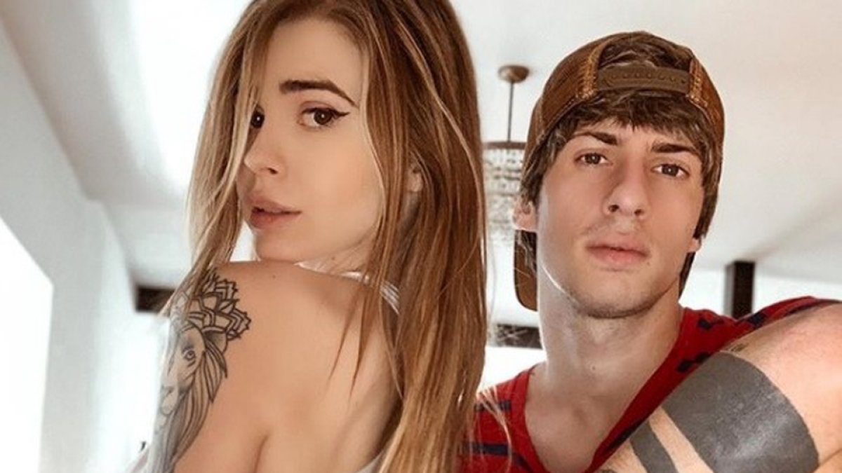 Mirko Antonucci fue echado del Vitória de Setúbal por las fotos que publica con su novia en redes sociales.