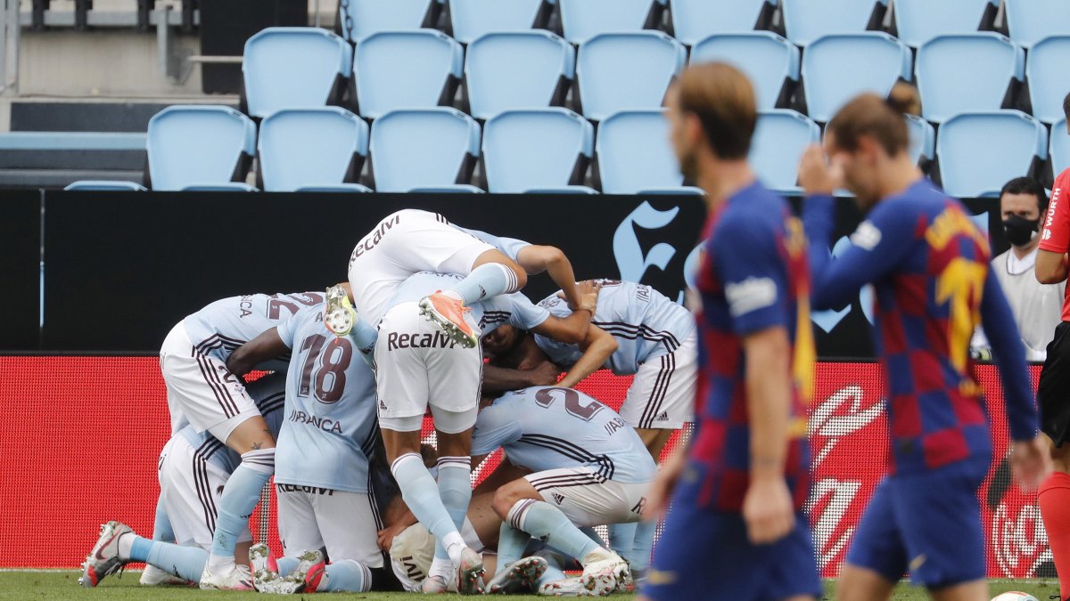 Los jugadores de Celta de Vigo celebran el empate de Aspas sobre la hora.