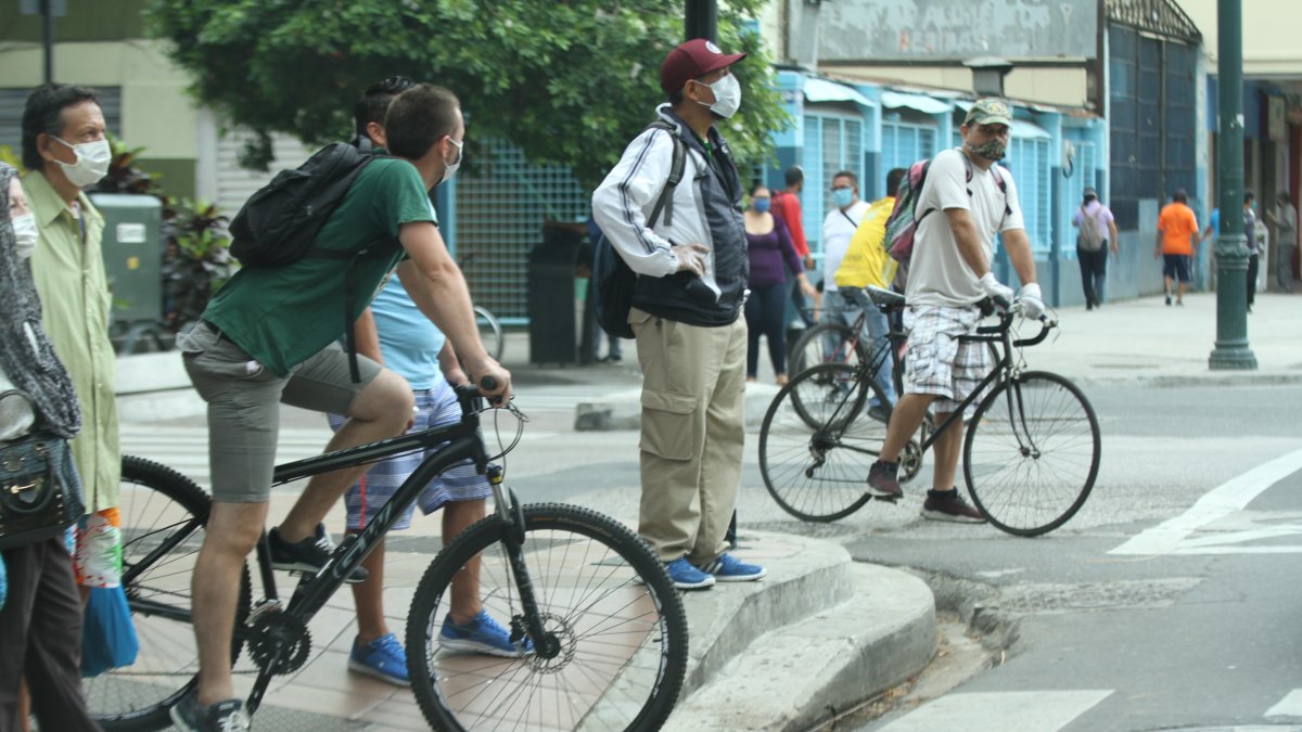 Desde la pandemia se puede ver a más ciclistas en la calle.