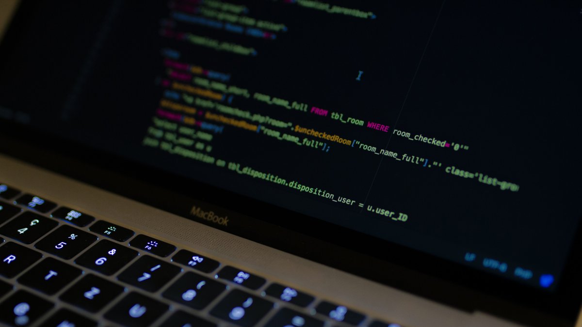 Las autoridades detectaron la existencia chats de pedofilia con miles de miembros.