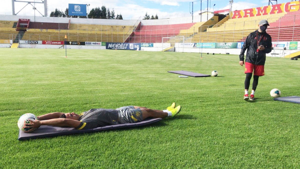 Los equipos llevan poco más de un mes entrenando en grupos. Esperan pronto entrenar fútbol con un grupo mayor.