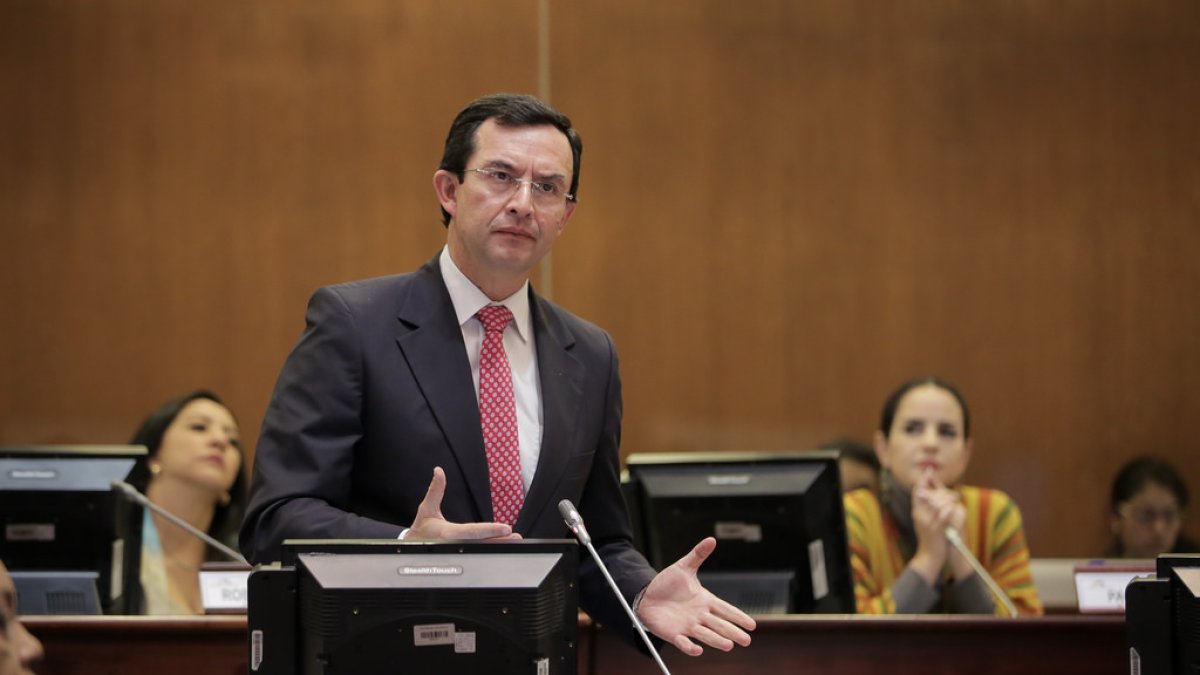 Luis Fernando Torres fue asambleísta nacional por una alianza entre el Partido Social Cristiano y el movimiento Tiempo de Cambio.