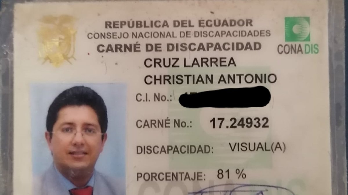 La foto del carné del presidente del Consejo de Participación Ciudadana fue difundida por el Departamento de Prensa del ente.