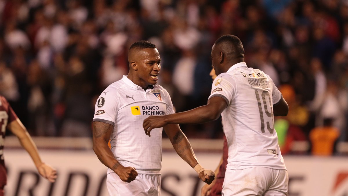 Antonio Valencia jugó un año en Liga de Quito y según el cuerpo técnico levantó la jerarquía del plantel